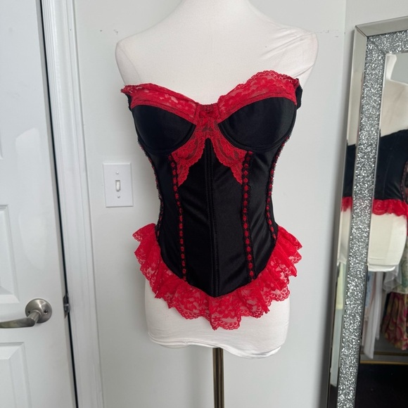 Vintage Elegant Black and Red Lace Corset whimsigoth fairy punk 36 - Picture 3 of 6